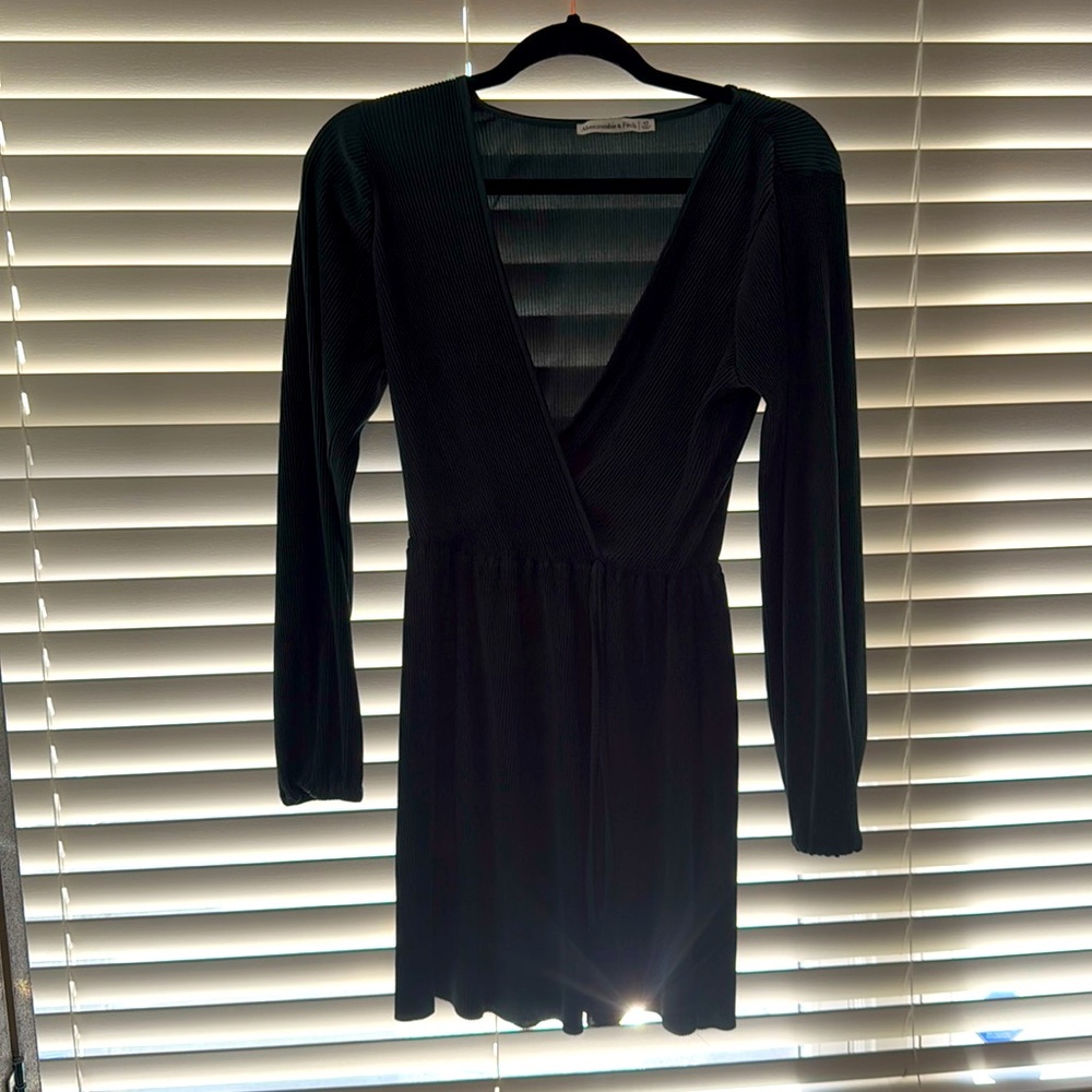 Abercrombie green longsleve mini dress size XS